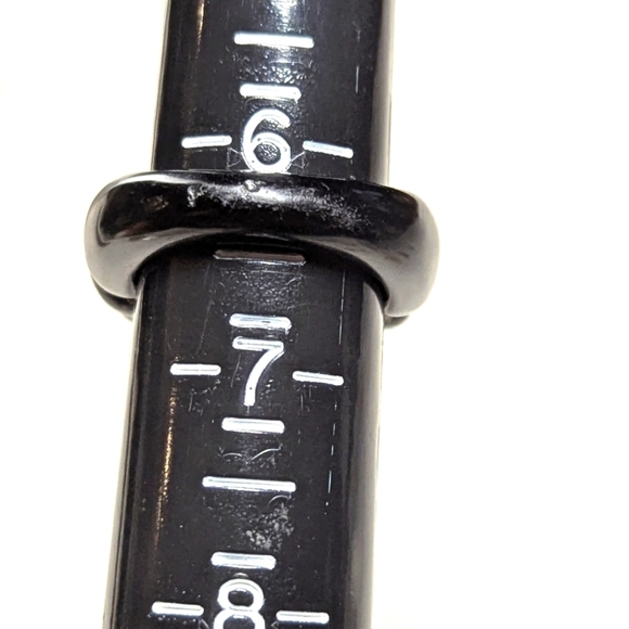 Vintage Rare Women's 70s Black Onyx Dome Ring and 14k Gold Thread - Picture 3 of 9